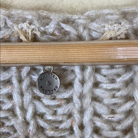 Euc Anthropologie Knitted & Knotted sweater M - Picture 7 of 10